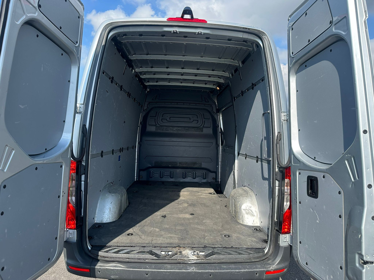 Fourgon utilitaire MERCEDES-BENZ Sprinter: photos 10
