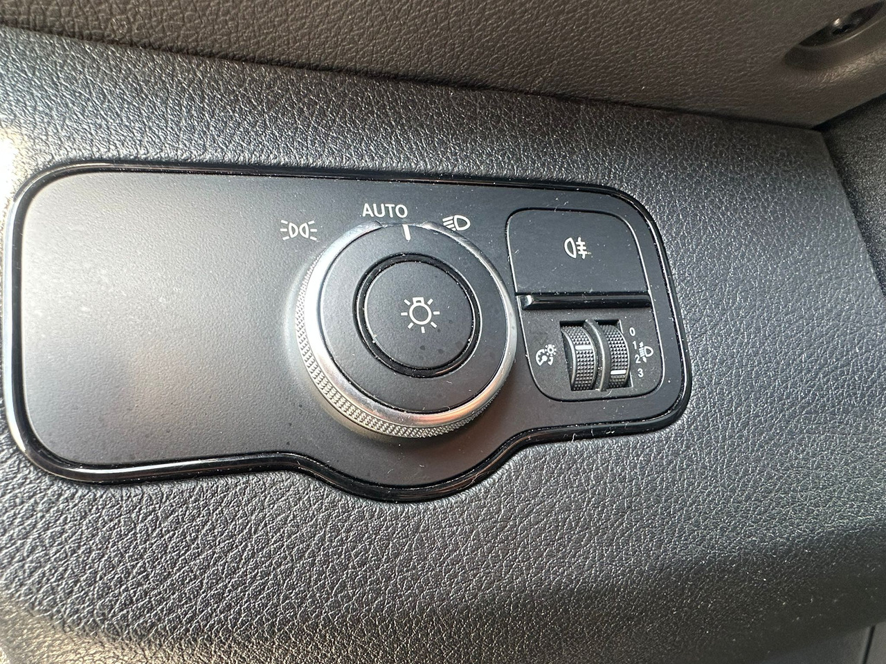 Fourgon utilitaire MERCEDES-BENZ Sprinter: photos 17