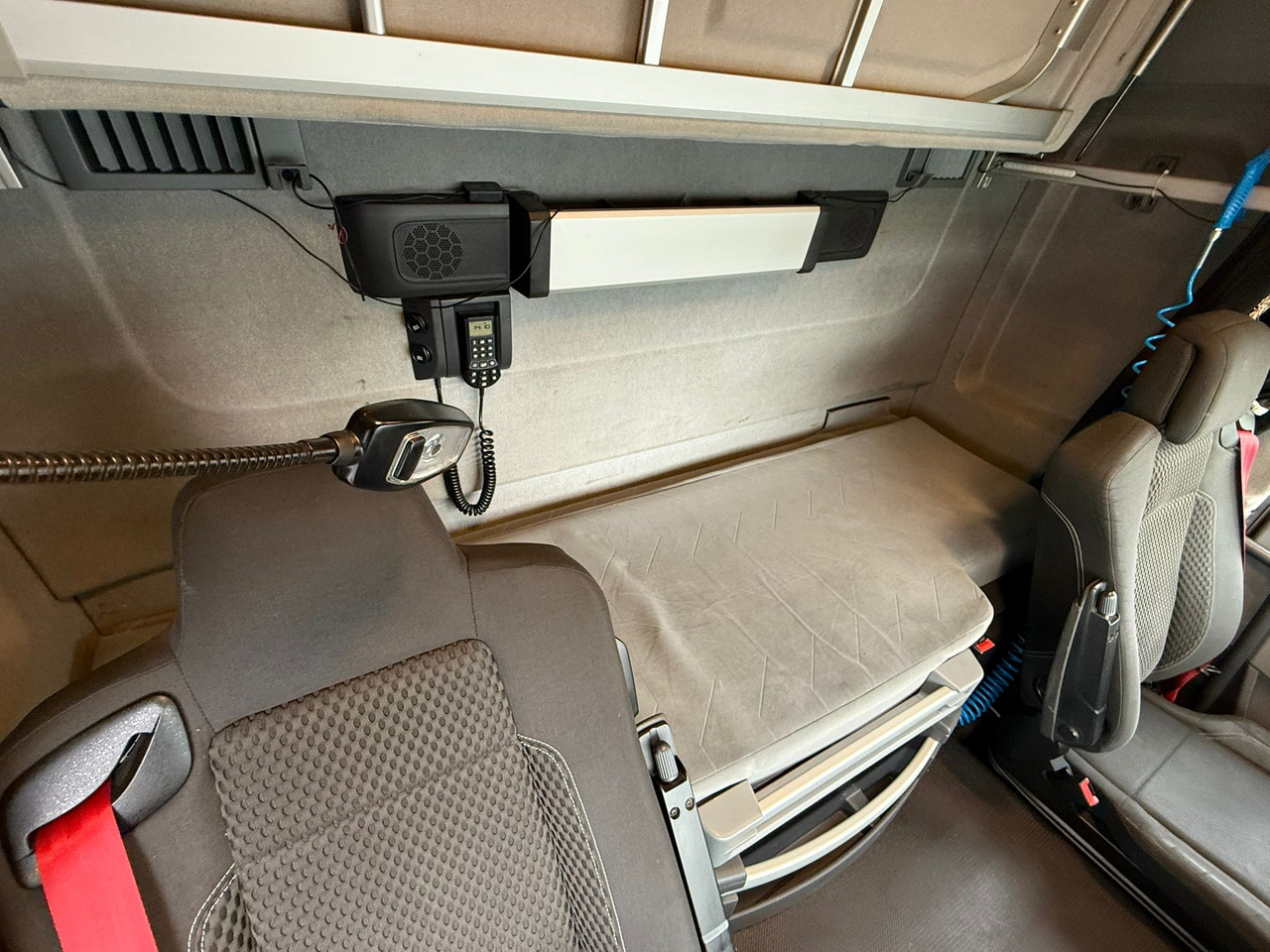 Tracteur routier RENAULT T: photos 15