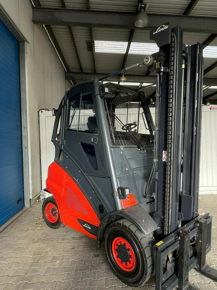 Linde Linde H 50 T - 7.390 h - Seitenschieber/Zinken neu - - Chariot élévateur à gaz: photos 3 Linde Linde H 50 T - 7.390 h - Seitenschieber/Zinken neu - - Chariot élévateur à gaz: photos 3