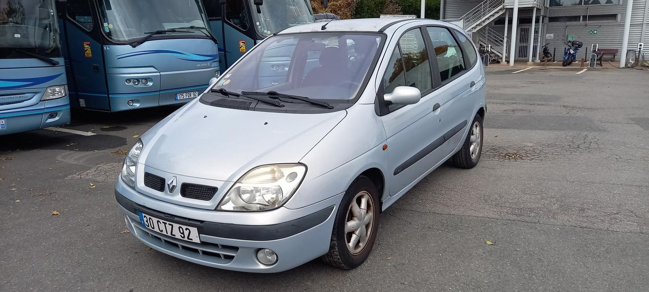 Voiture MEGANE ESSENCE (241): photos 8 Voiture MEGANE ESSENCE (241): photos 8