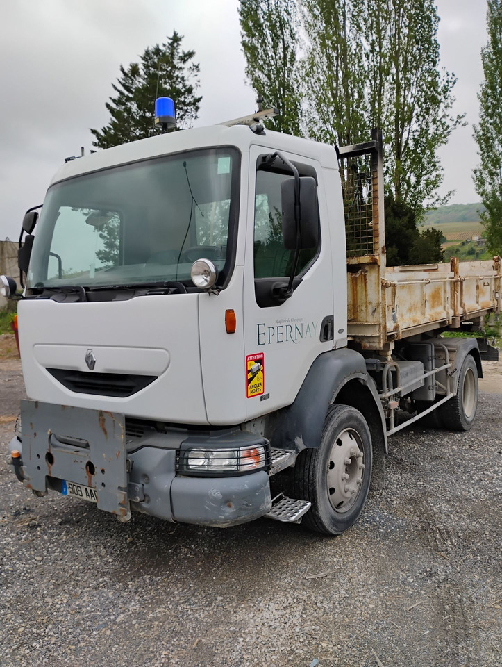 Renault Midlum 909AAD51- Disponible à compter du 19 /11/2025. Camion benne 13T-Moteur remplacé en 2021 ( environ 120 000km). Usure importante de la benne, oxydation de fer globale apparente - Norme Eu - Camion benne: photos 1 Renault Midlum 909AAD51- Disponible à compter du 19 /11/2025. Camion benne 13T-Moteur remplacé en 2021 ( environ 120 000km). Usure importante de la benne, oxydation de fer globale apparente - Norme Eu - Camion benne: photos 1