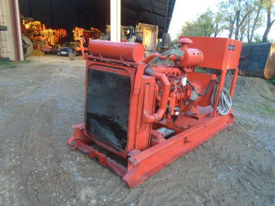 Renault LDR 10 - Groupe électrogène: photos 3 Renault LDR 10 - Groupe électrogène: photos 3