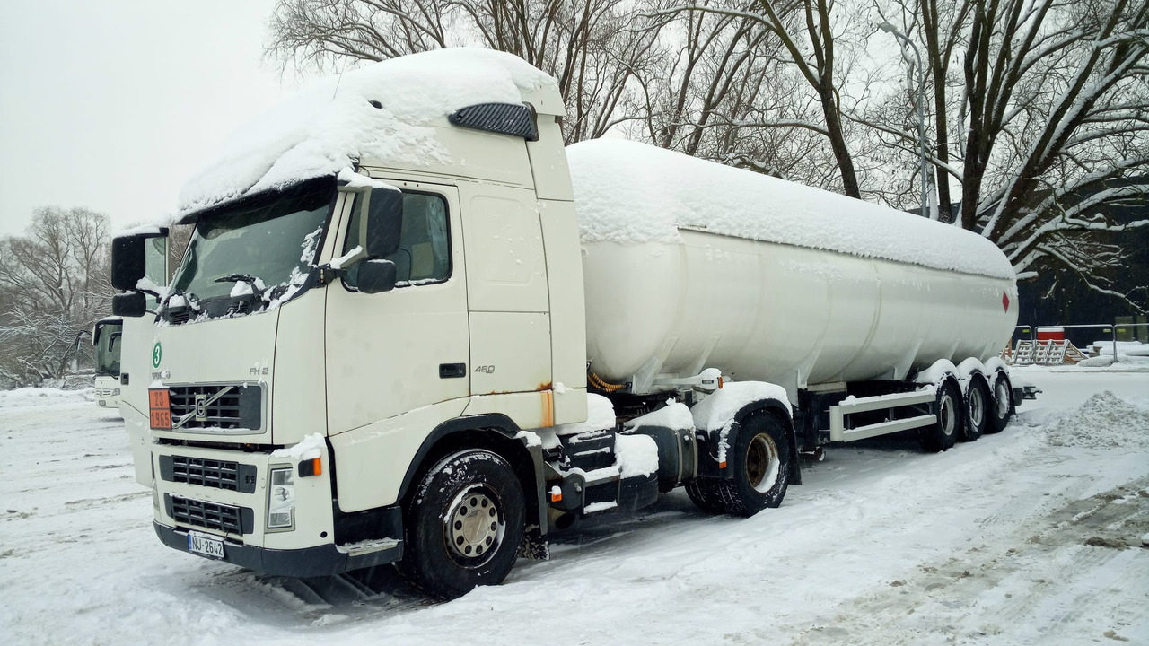 LDS NG-50 sold together with a Volvo truck  - Semi-remorque citerne: photos 4 LDS NG-50 sold together with a Volvo truck  - Semi-remorque citerne: photos 4