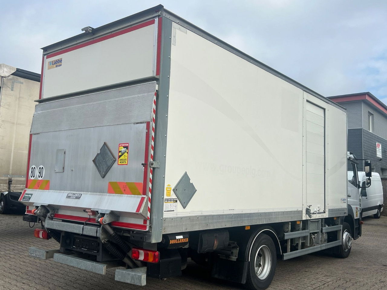 Mercedes-Benz Atego 1218 L Classic-Vermietung möglich-ADR-LBW - Camion fourgon: photos 3 Mercedes-Benz Atego 1218 L Classic-Vermietung möglich-ADR-LBW - Camion fourgon: photos 3