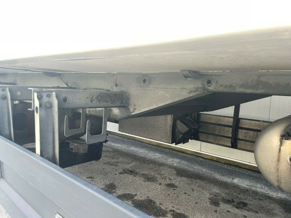 Chereau Lamberet Carrier 1000 Rohbahnen Chereau Lamberet Carrier 1000 Rohbahnen - Remorque frigorifique: photos 5 Chereau Lamberet Carrier 1000 Rohbahnen Chereau Lamberet Carrier 1000 Rohbahnen - Remorque frigorifique: photos 5