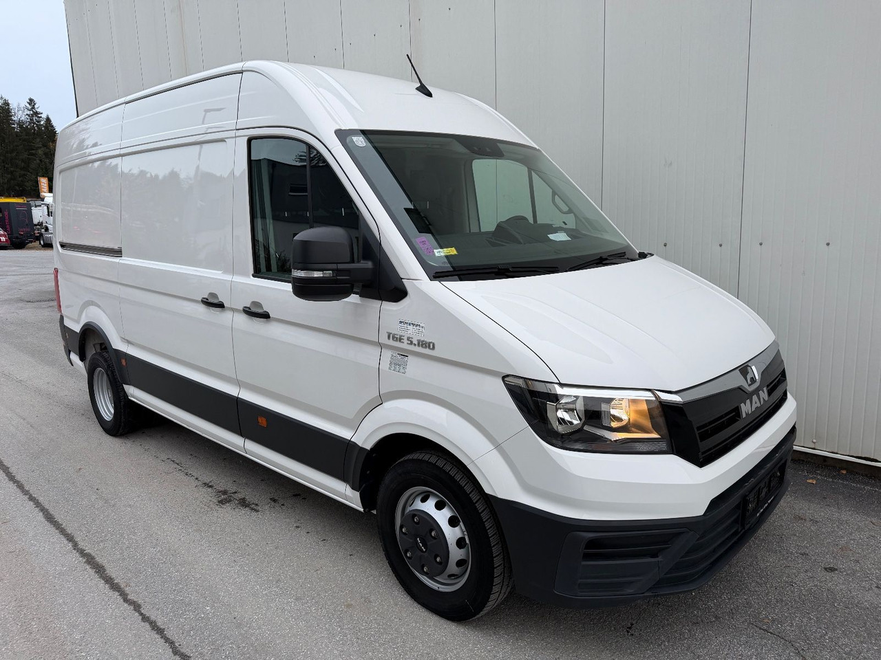 MAN TGE 5.180 Navi/Kamera TOP - Fourgon utilitaire: photos 2 MAN TGE 5.180 Navi/Kamera TOP - Fourgon utilitaire: photos 2