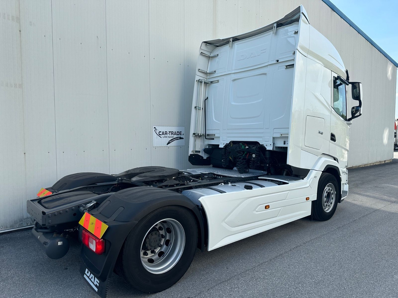 DAF XG 480 Retarder / Standklima / Garantie - Tracteur routier: photos 2 DAF XG 480 Retarder / Standklima / Garantie - Tracteur routier: photos 2