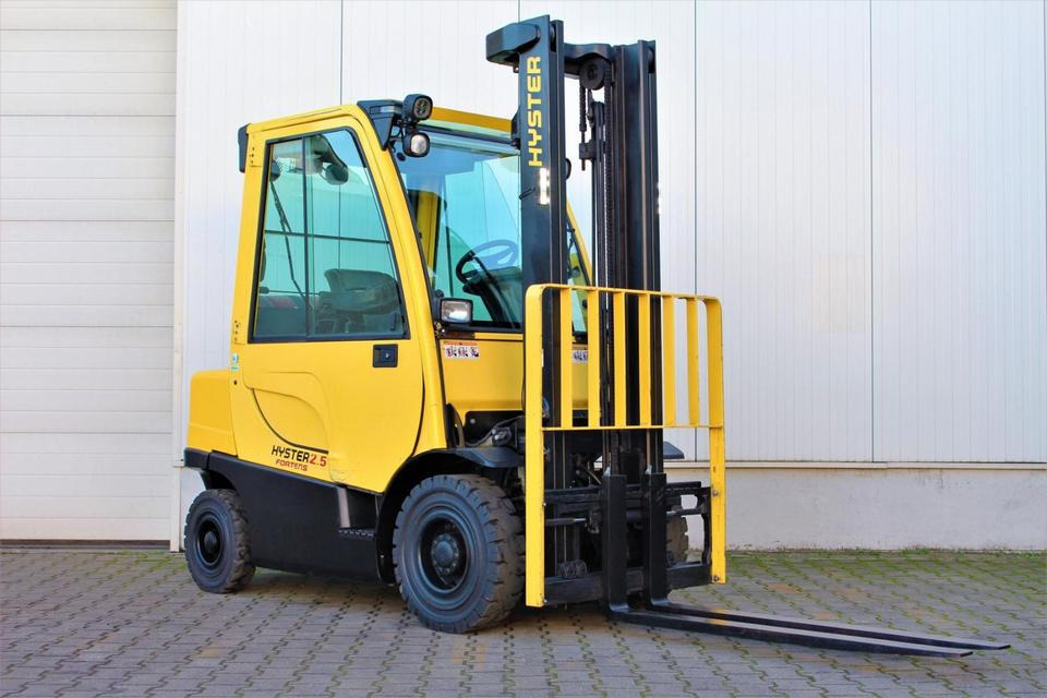 HYSTER H2.5FT Gas 2500kg Kabine 2018 Stapler UVV ✅ - Chariot élévateur à gaz: photos 3 HYSTER H2.5FT Gas 2500kg Kabine 2018 Stapler UVV ✅ - Chariot élévateur à gaz: photos 3