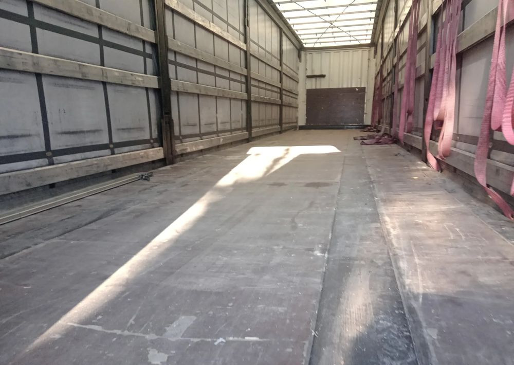 Krone SD - Semi-remorque rideaux coulissants: photos 5 Krone SD - Semi-remorque rideaux coulissants: photos 5