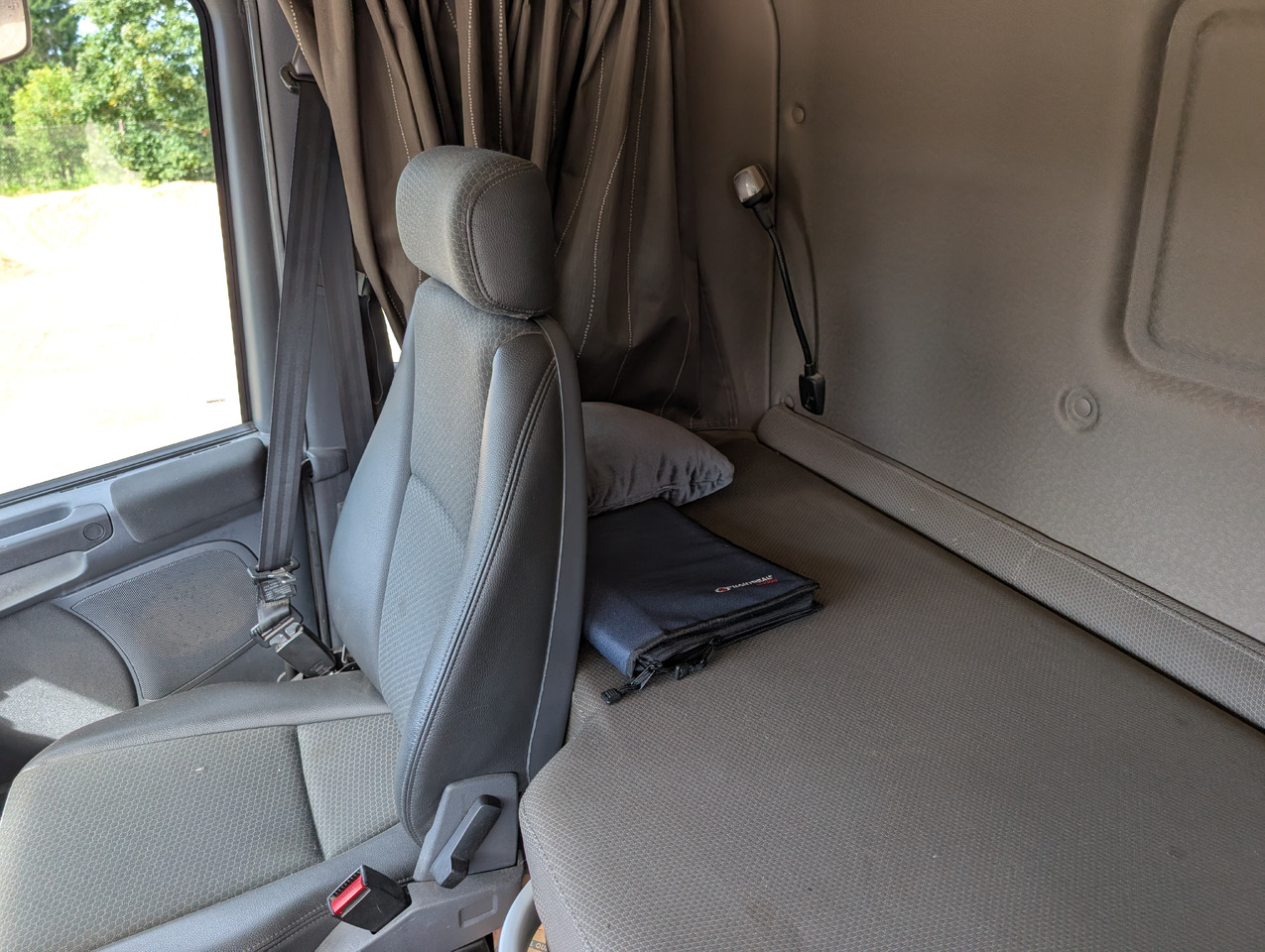 SCANIA R480 - Camion benne: photos 5 SCANIA R480 - Camion benne: photos 5