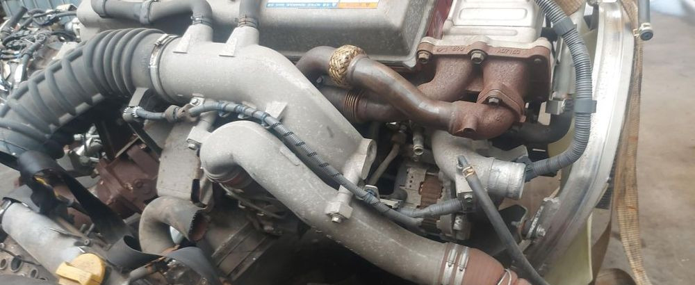 Silnik Hino kpl ze skrzynia biegów jak na foto A09CTM10003 - Moteur pour Machine agricole: photos 5 Silnik Hino kpl ze skrzynia biegów jak na foto A09CTM10003 - Moteur pour Machine agricole: photos 5