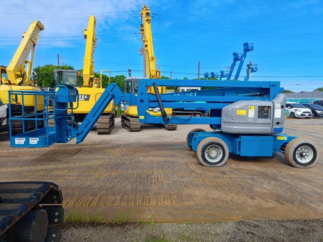 GENIE Z-45/25JRT - Nacelle articulée: photos 2 GENIE Z-45/25JRT - Nacelle articulée: photos 2
