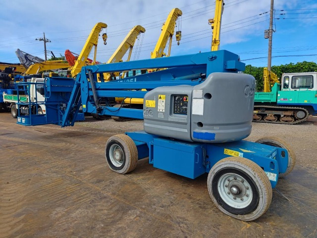 GENIE Z-45/25JRT - Nacelle articulée: photos 3 GENIE Z-45/25JRT - Nacelle articulée: photos 3