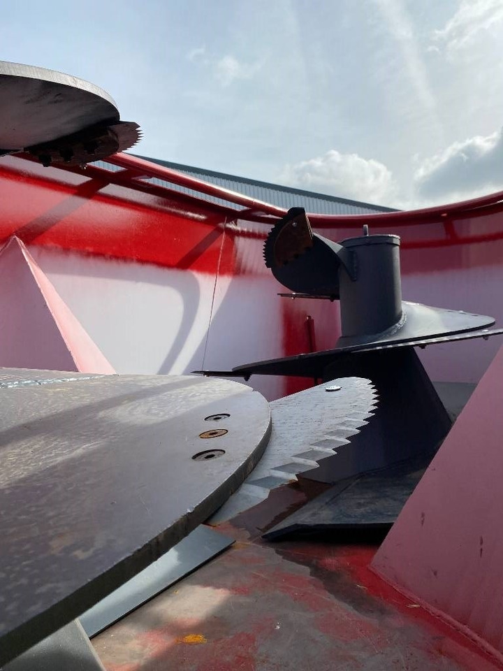 Walker Futtermischschnecke - Pièces de rechange pour Mélangeuse: photos 1 Walker Futtermischschnecke - Pièces de rechange pour Mélangeuse: photos 1