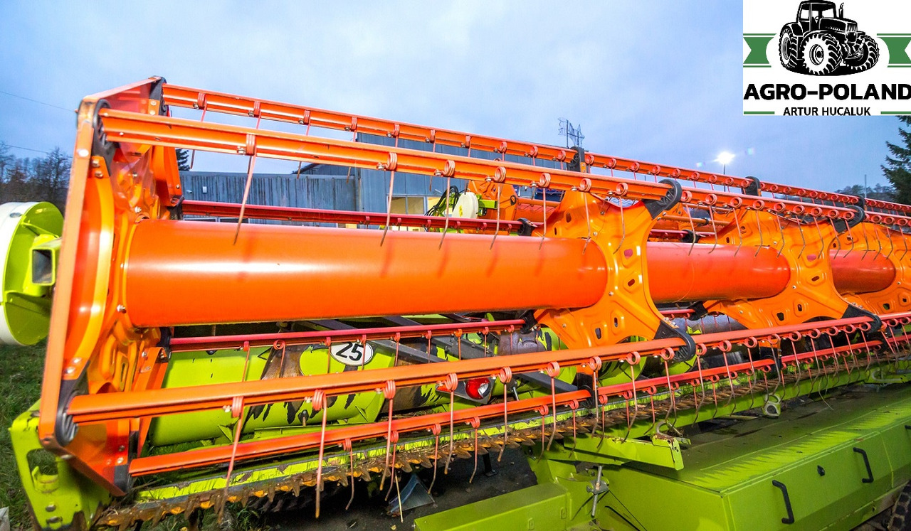 CLAAS VARIO 750 (NOWY MODEL)- 2013 ROK + WÓZEK + KOSY BOCZNE - Moissoneuse: photos 2 CLAAS VARIO 750 (NOWY MODEL)- 2013 ROK + WÓZEK + KOSY BOCZNE - Moissoneuse: photos 2