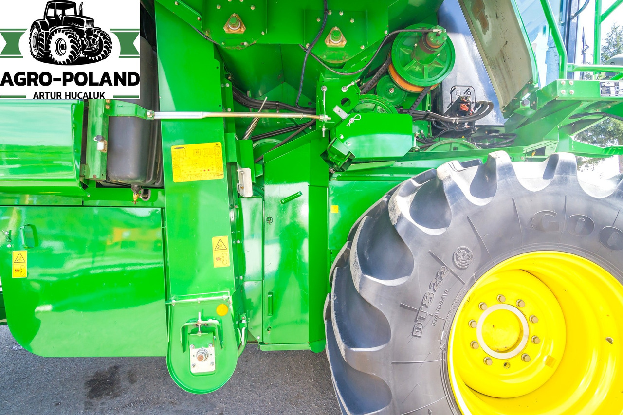 JOHN DEERE W 540 - 2485/3436 h - 5,5 M - 2008 ROK - Moissonneuse-batteuse: photos 5 JOHN DEERE W 540 - 2485/3436 h - 5,5 M - 2008 ROK - Moissonneuse-batteuse: photos 5
