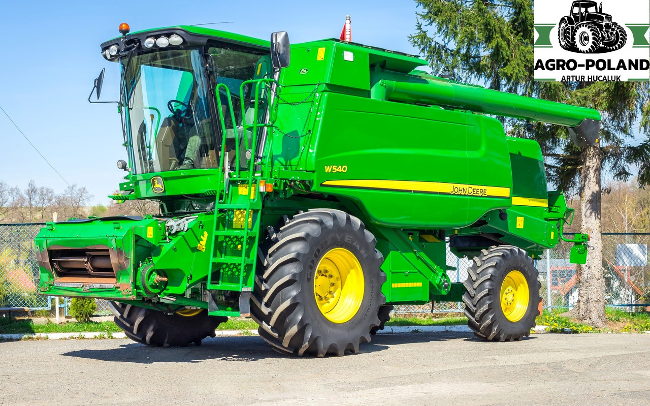 JOHN DEERE W 540 - 2485/3436 h - 5,5 M - 2008 ROK - Moissonneuse-batteuse: photos 1 JOHN DEERE W 540 - 2485/3436 h - 5,5 M - 2008 ROK - Moissonneuse-batteuse: photos 1