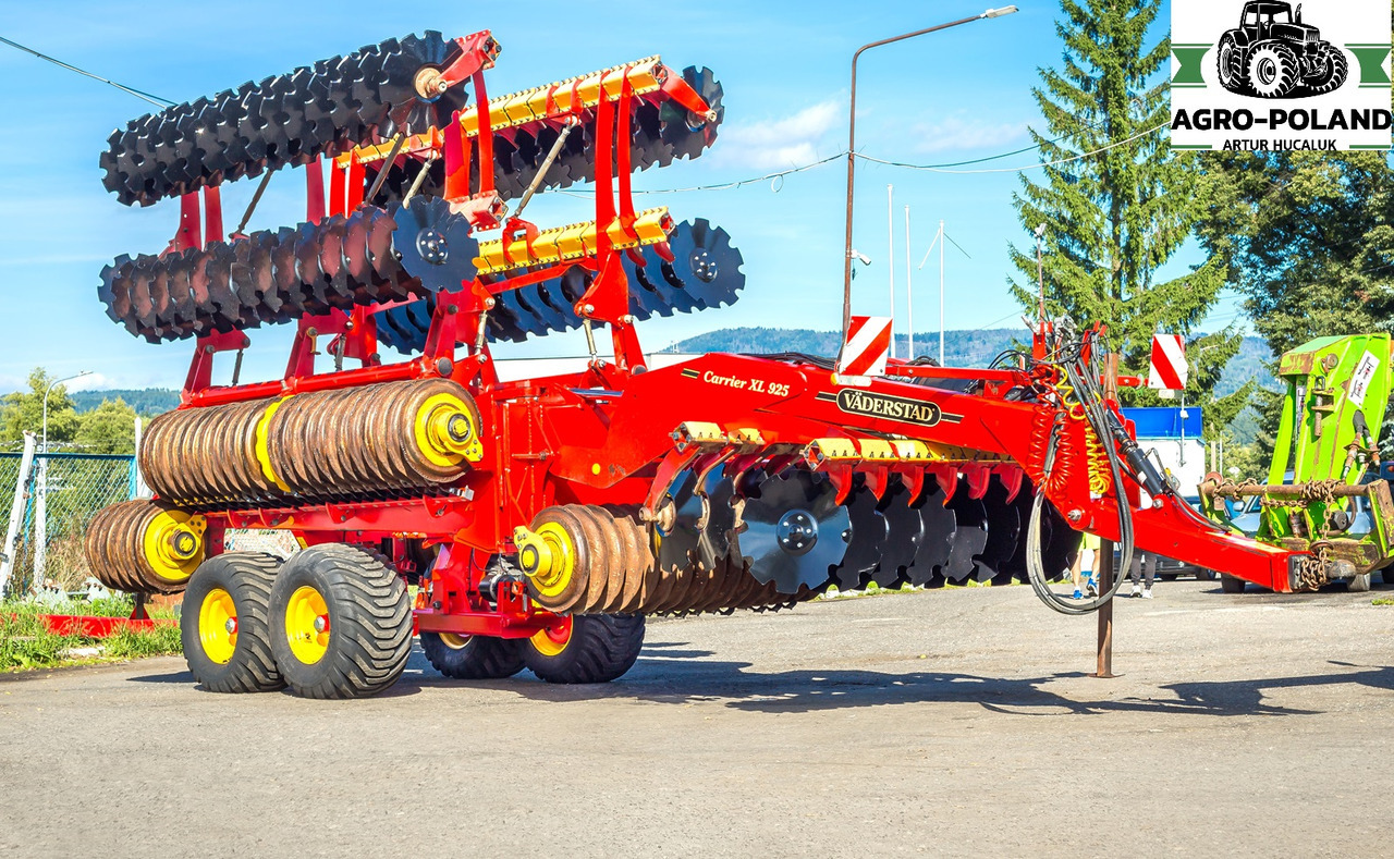 Väderstad CARRIER 925 XL - 2014 ROK - W CENIE DRUGI KOMPLET TALERZY CROSSCUTTER - Cover crop: photos 2 Väderstad CARRIER 925 XL - 2014 ROK - W CENIE DRUGI KOMPLET TALERZY CROSSCUTTER - Cover crop: photos 2