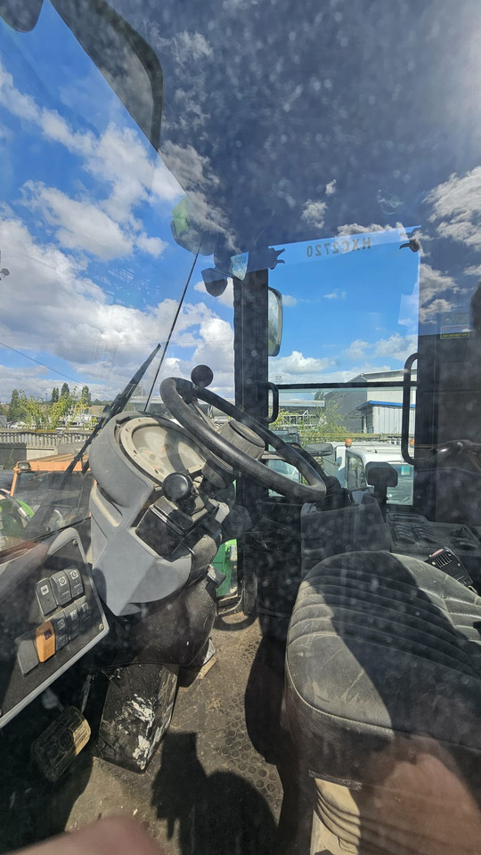 CATERPILLAR 924H - Chargeuse sur pneus: photos 4 CATERPILLAR 924H - Chargeuse sur pneus: photos 4