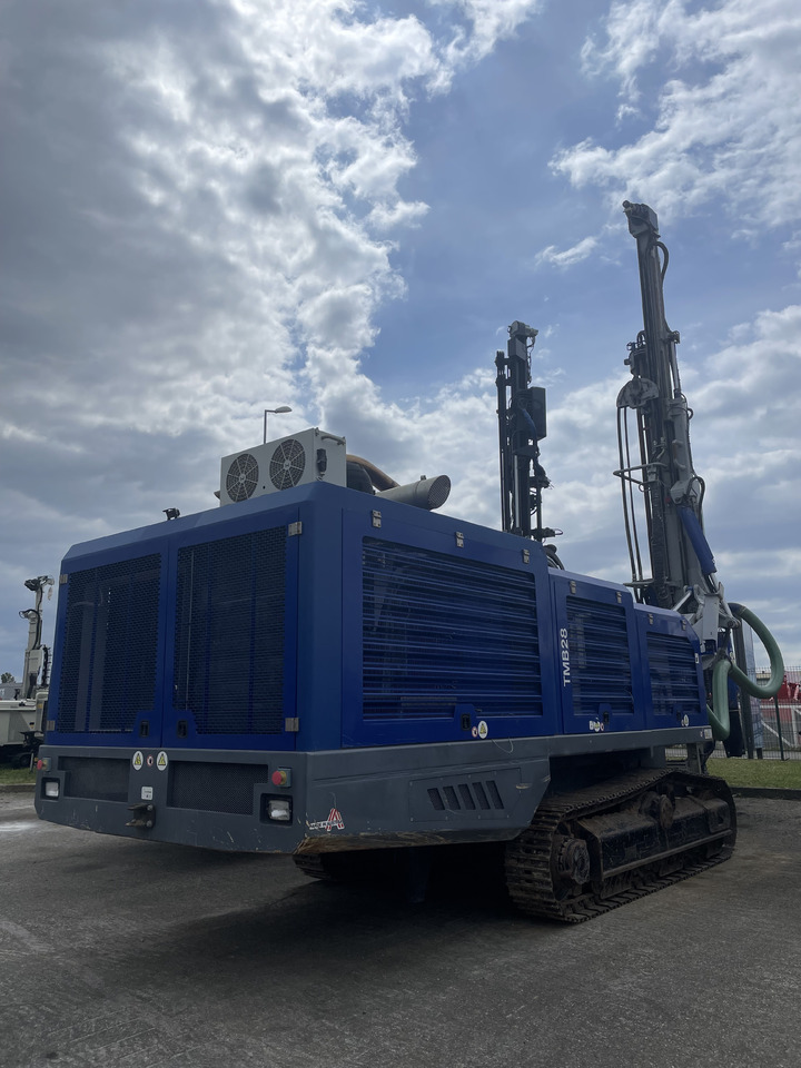TM Bohrtechnik TMB 28 (DTH) - Foreuse: photos 2 TM Bohrtechnik TMB 28 (DTH) - Foreuse: photos 2