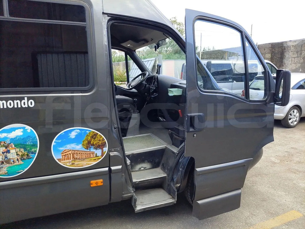 Bus interurbain Iveco Daily: photos 16