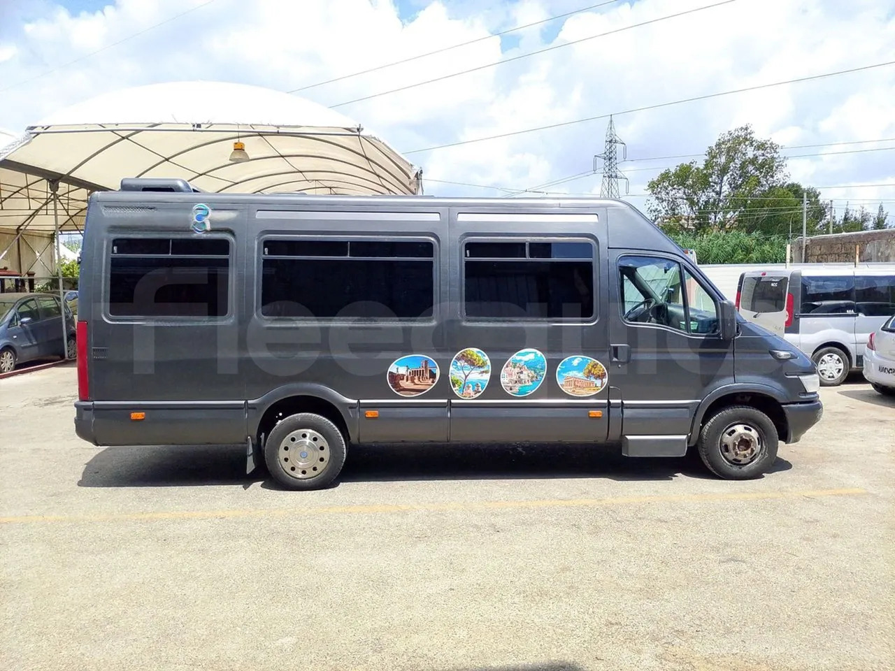 Bus interurbain Iveco Daily: photos 13