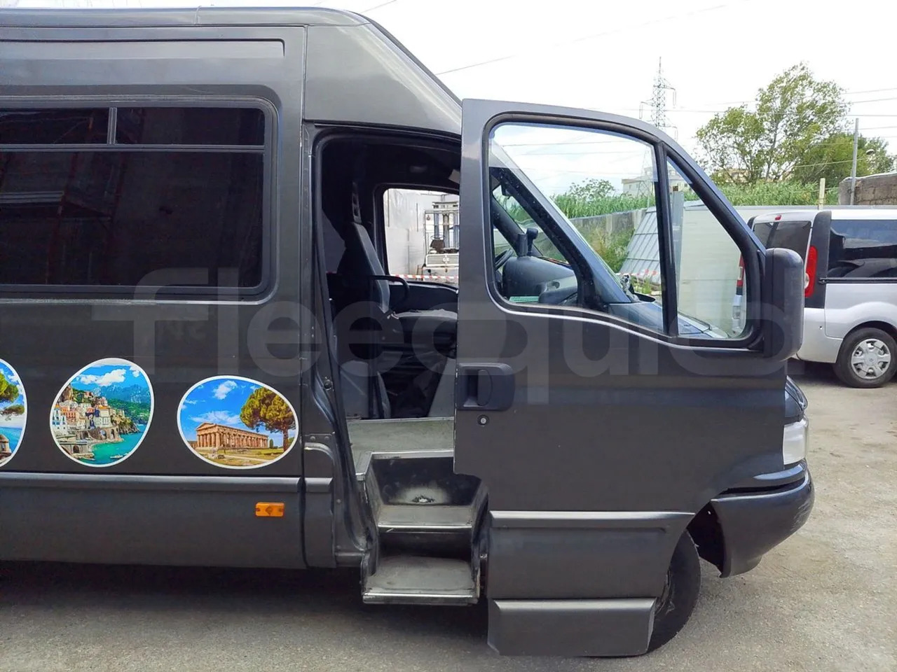 Bus interurbain Iveco Daily: photos 17