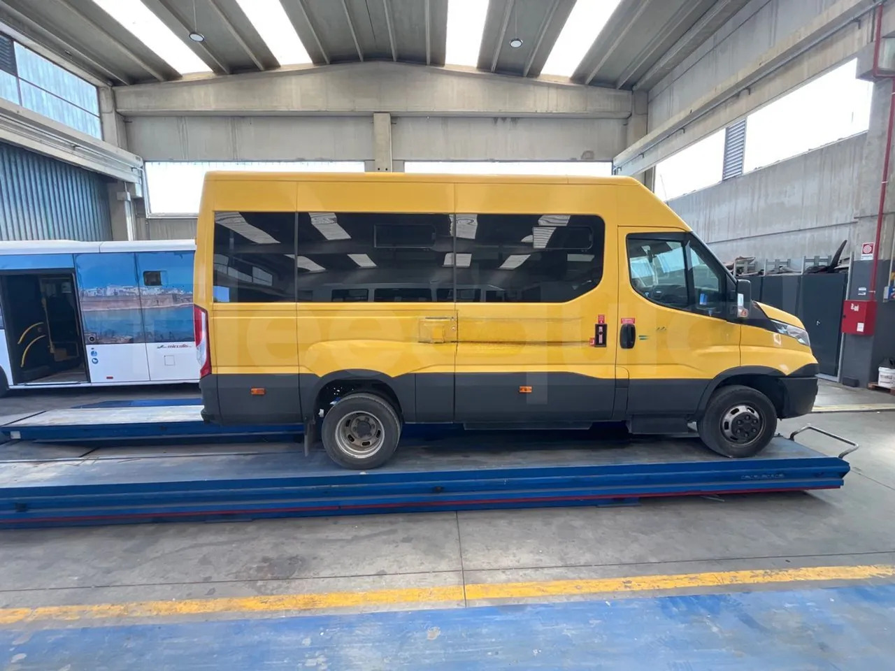 Bus scolaire Iveco Daily: photos 11 Bus scolaire Iveco Daily: photos 11