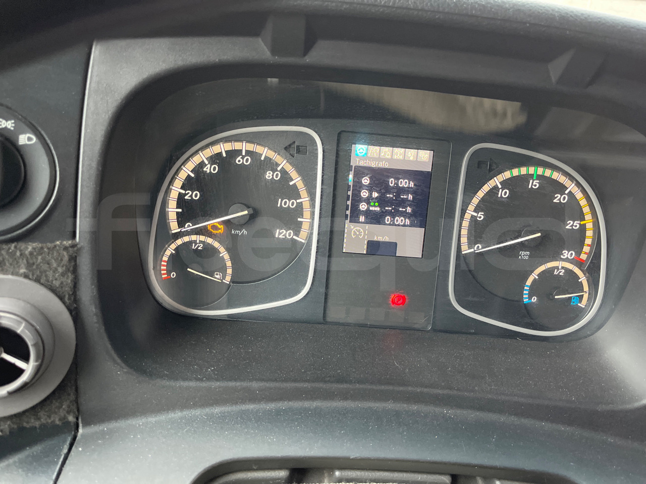 Mercedes-Benz Atego - Autocar: photos 3 Mercedes-Benz Atego - Autocar: photos 3