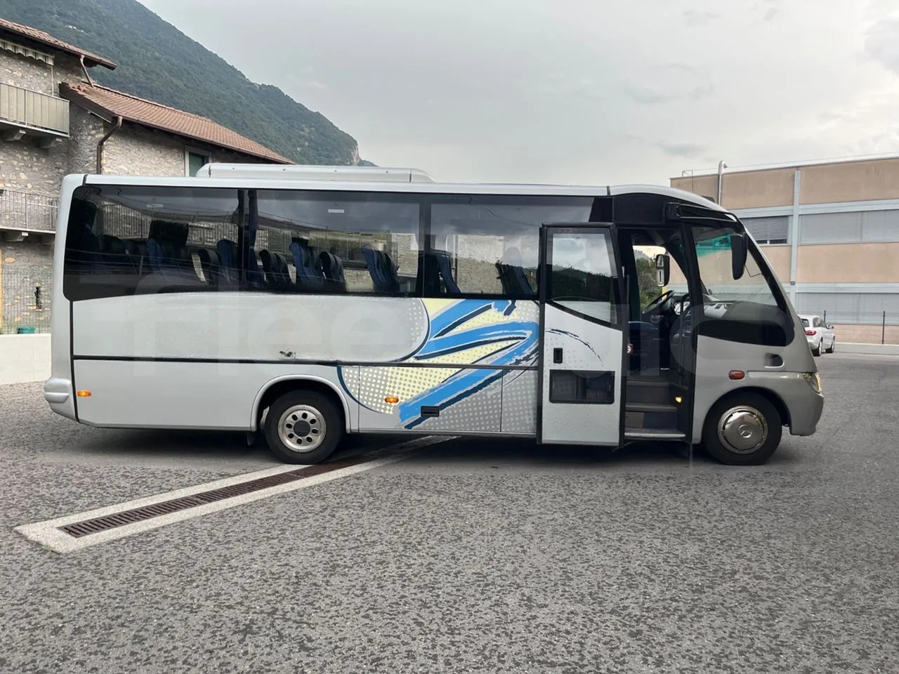Mercedes-Benz MB 818 S — crédit-bail Mercedes-Benz MB 818 S: photos 14