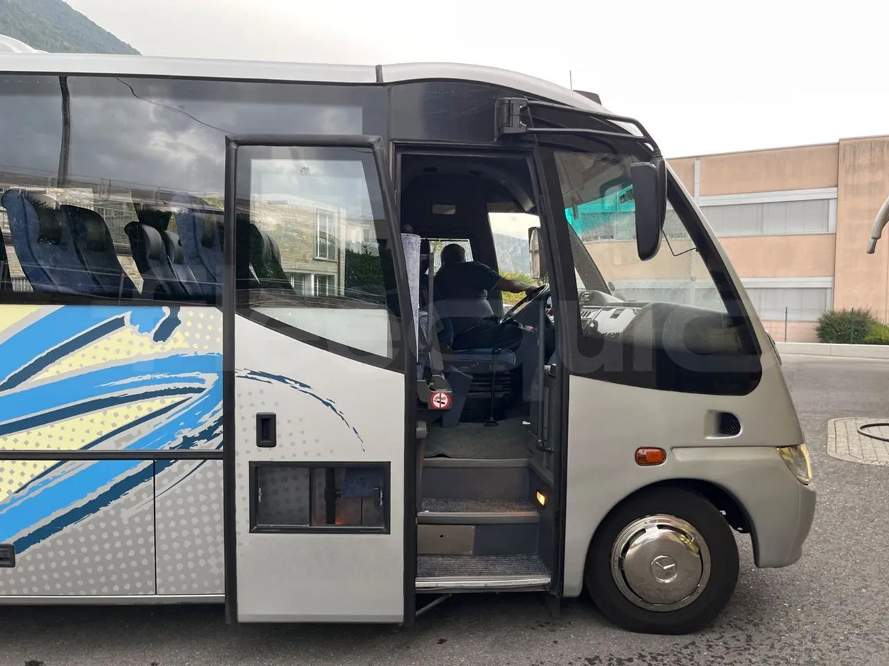 Mercedes-Benz MB 818 S — crédit-bail Mercedes-Benz MB 818 S: photos 15