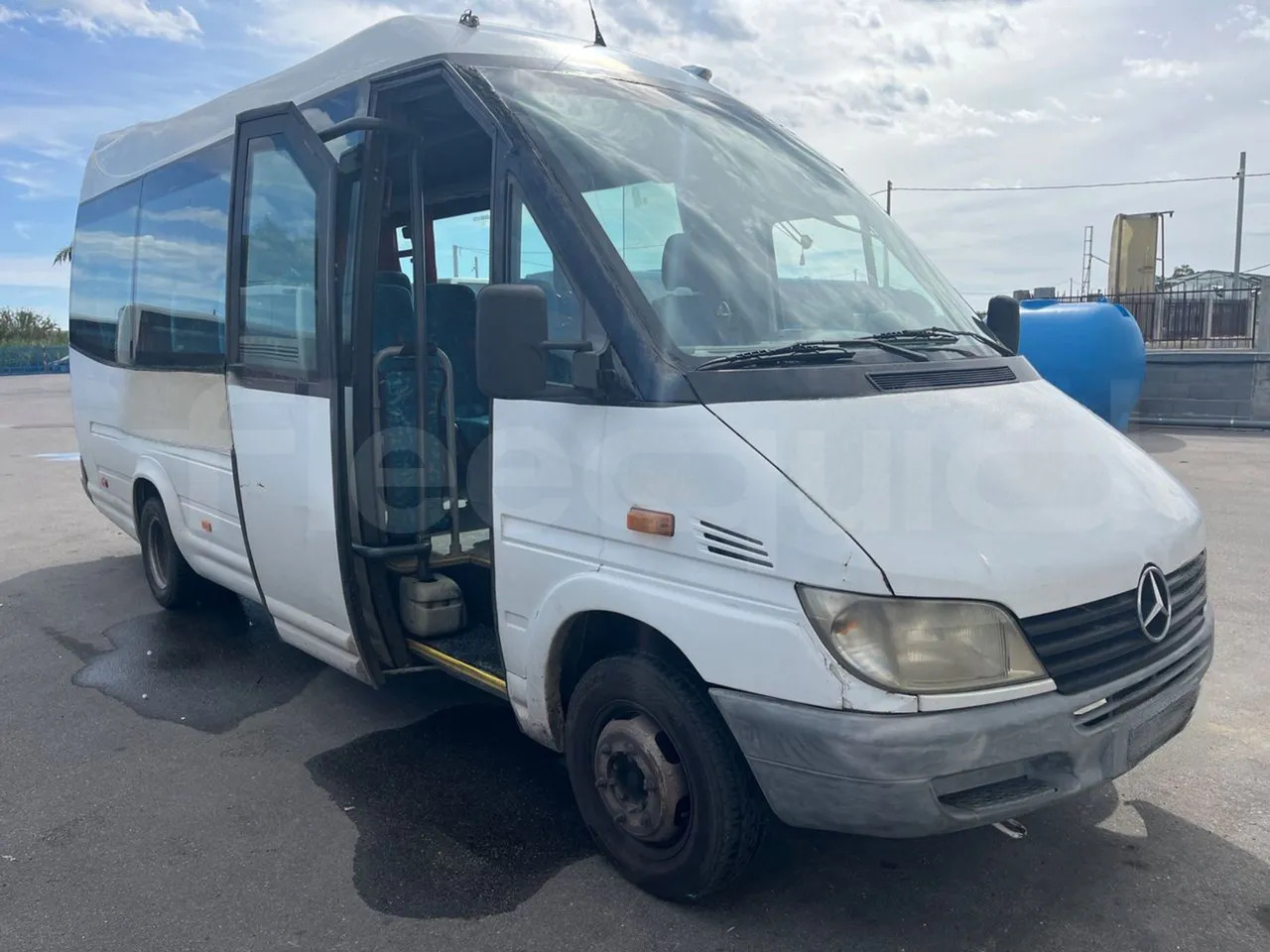 Bus interurbain Mercedes-Benz Sprinter: photos 12