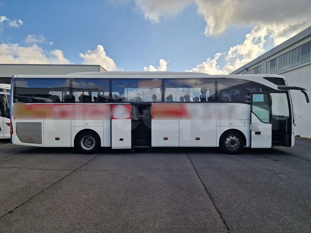 Autocar Mercedes-Benz Tourismo: photos 14 Autocar Mercedes-Benz Tourismo: photos 14