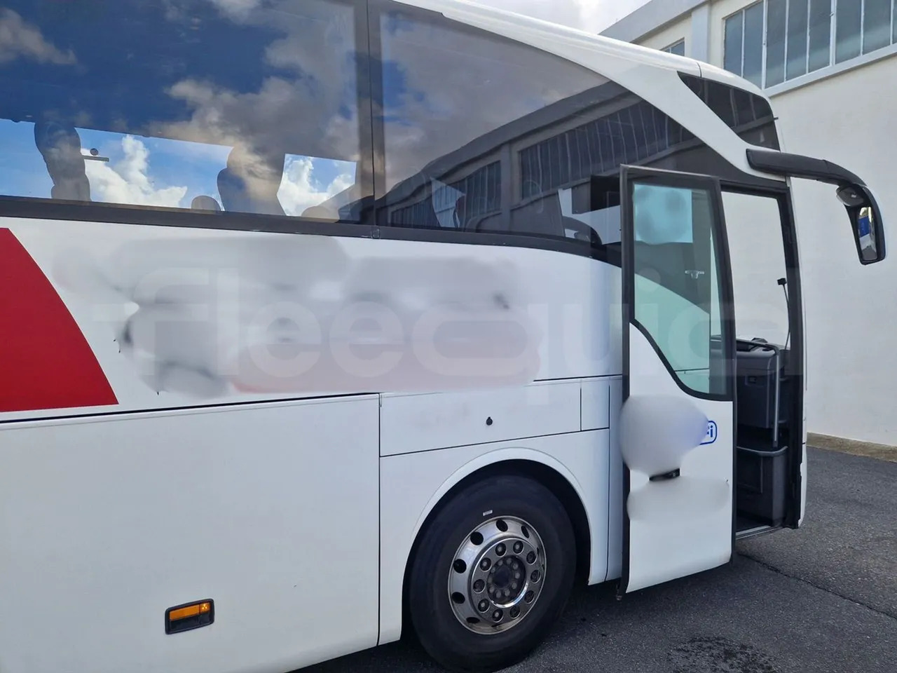 Autocar Mercedes-Benz Tourismo: photos 18 Autocar Mercedes-Benz Tourismo: photos 18