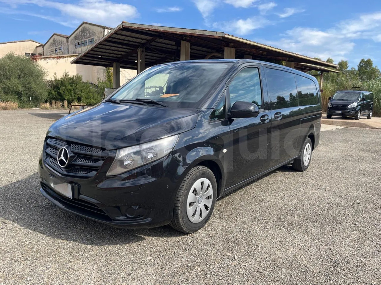 Mercedes-Benz Vito Tourer - Transport de personnes: photos 4 Mercedes-Benz Vito Tourer - Transport de personnes: photos 4