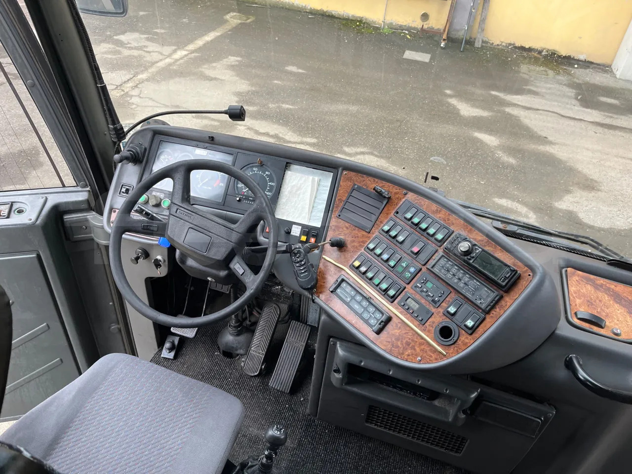 Autocar Volvo Barbi Genesis: photos 20 Autocar Volvo Barbi Genesis: photos 20