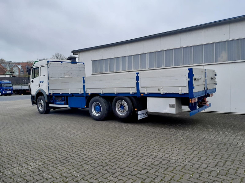 Mercedes-Benz SK 2538 6x2 Pritsche - Camion plateau: photos 1 Mercedes-Benz SK 2538 6x2 Pritsche - Camion plateau: photos 1