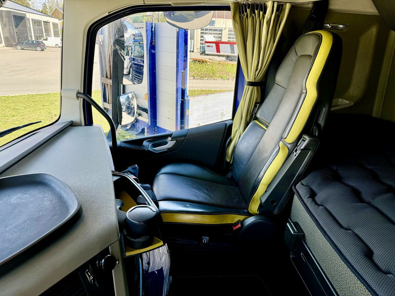 Tracteur routier Volvo FH-16-750 SZM 6x4 Retarder TÜV 09.2026: photos 11