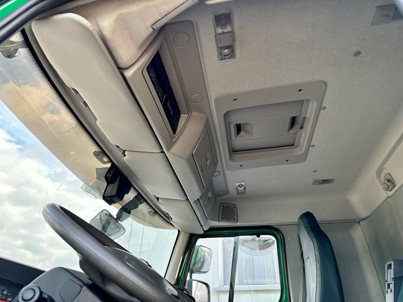 Volvo FE 330 62 TR CNG Erdgas Motor-Engine 6x2 lenk-liftachse - Camion ampliroll: photos 5 Volvo FE 330 62 TR CNG Erdgas Motor-Engine 6x2 lenk-liftachse - Camion ampliroll: photos 5