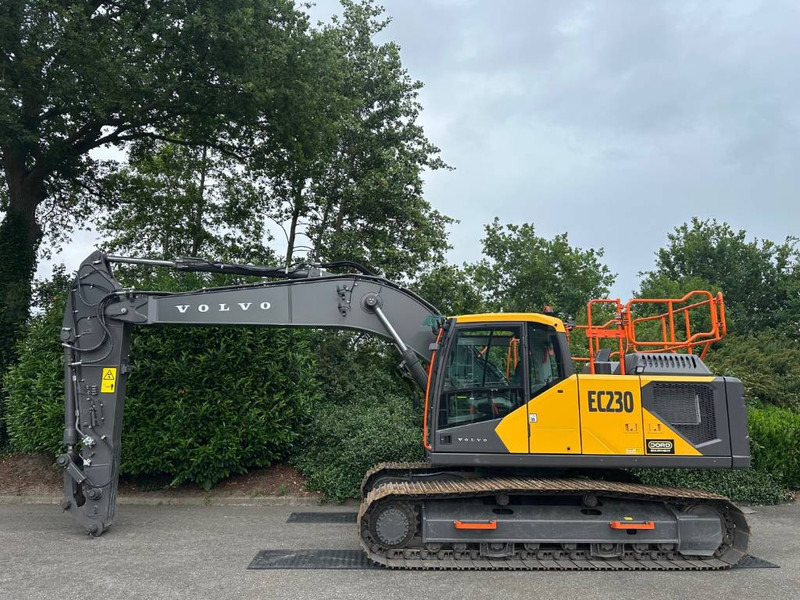 Volvo EC 220 EL - Pelle sur chenille: photos 1 Volvo EC 220 EL - Pelle sur chenille: photos 1
