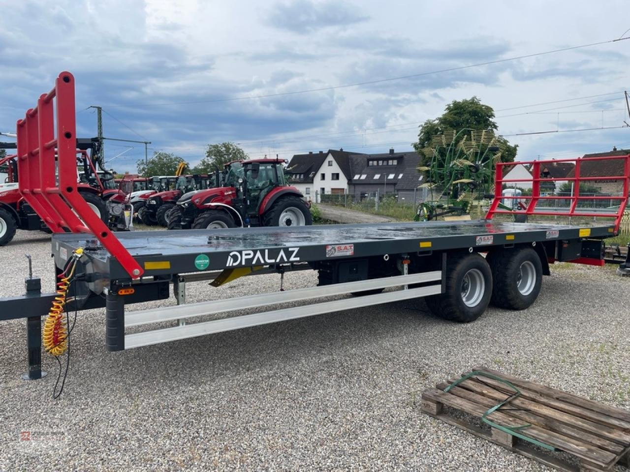 PALAZOGLU - Remorque plateau agricole: photos 1 PALAZOGLU - Remorque plateau agricole: photos 1