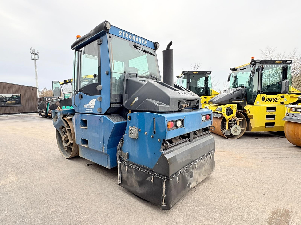 BOMAG BW 154 ACP 4v AM - Compacteur mixte: photos 5 BOMAG BW 154 ACP 4v AM - Compacteur mixte: photos 5