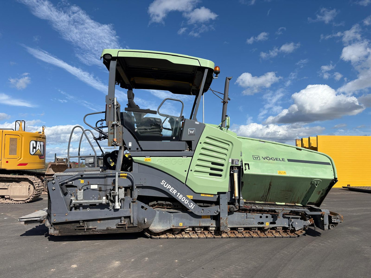 VÖGELE SUPER 1800-3i - Finisseur: photos 1 VÖGELE SUPER 1800-3i - Finisseur: photos 1