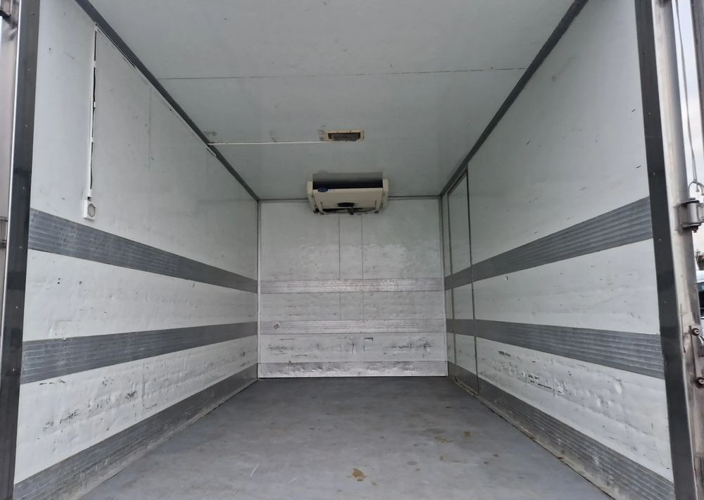 Chłodnia 3.7m ,7 palet, Agregat Carrier, Iveco, stan bardzo dobry. - Carrosserie frigorifique: photos 4 Chłodnia 3.7m ,7 palet, Agregat Carrier, Iveco, stan bardzo dobry. - Carrosserie frigorifique: photos 4