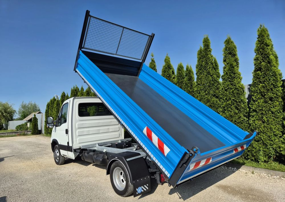 Iveco 50C15 3.0 150KM 35c15 - Utilitaire benne: photos 3 Iveco 50C15 3.0 150KM 35c15 - Utilitaire benne: photos 3