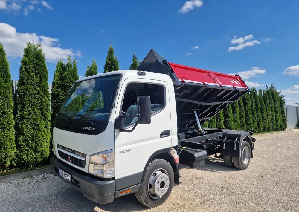 Mitsubishi Canter 7c15 3.0 150KM - Utilitaire benne: photos 1 Mitsubishi Canter 7c15 3.0 150KM - Utilitaire benne: photos 1