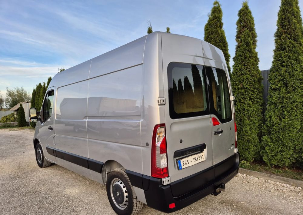 Renault Master 2.3 125KM ŚLICZNY Bez AdBlue** - Fourgon utilitaire: photos 3 Renault Master 2.3 125KM ŚLICZNY Bez AdBlue** - Fourgon utilitaire: photos 3