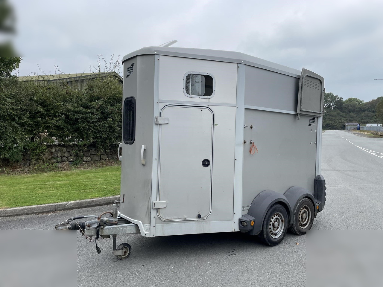 2012 IFOR WILLIAMS HB506 - Van chevaux: photos 1 2012 IFOR WILLIAMS HB506 - Van chevaux: photos 1