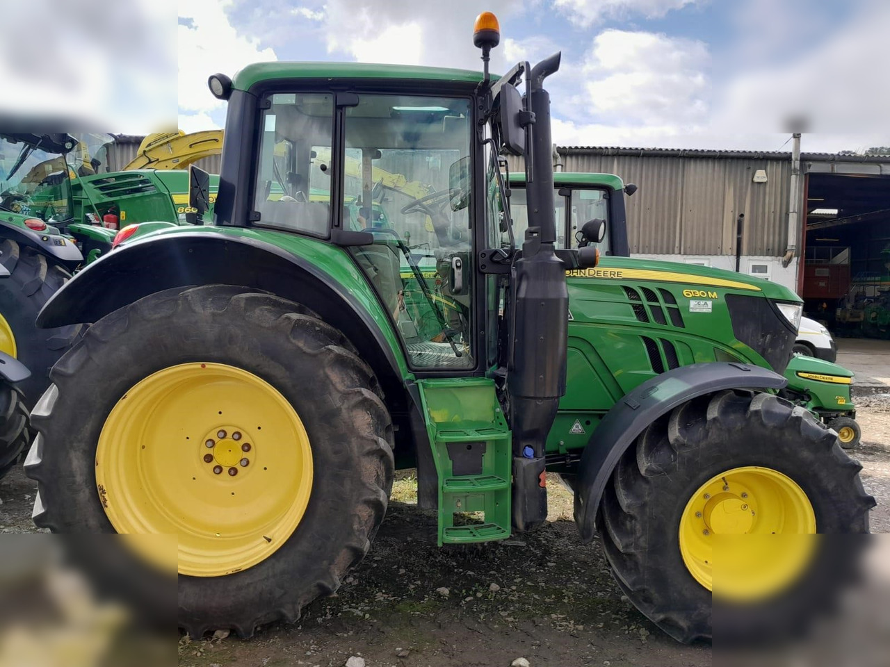 2018 JOHN DEERE 6130M - Tracteur agricole: photos 4 2018 JOHN DEERE 6130M - Tracteur agricole: photos 4